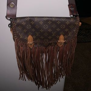 -Part 2-Louis Vuitton (belt strap pictures here!!)